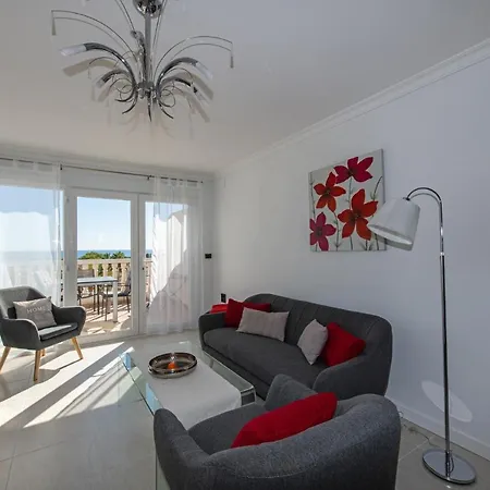 Penthouse Mit Meerblick-terrasse